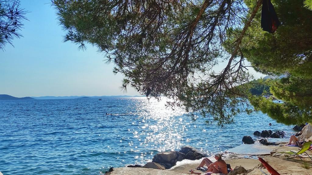 Holiday Home Nona Drage Esterno foto